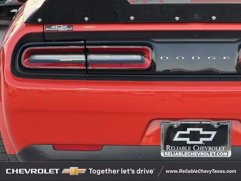 Used 2022 Dodge Challenger R/T Scat Pack RWD image 9