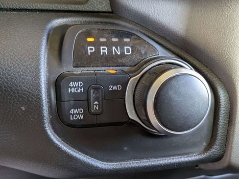 Used 2019 RAM 2500 Big Horn image 23