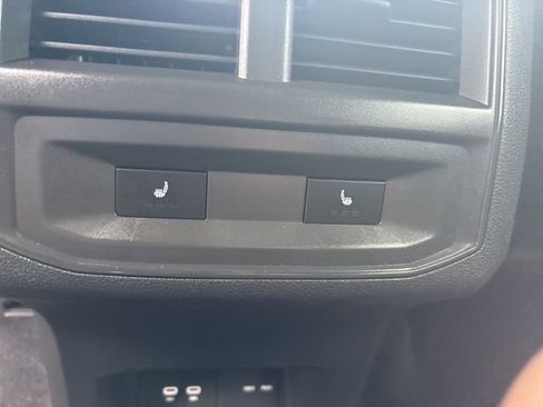 Used 2023 Volkswagen Atlas Cross Sport SEL Premium R-Line image 19