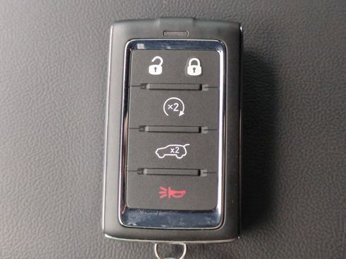 New 2026 Jeep Grand Cherokee Altitude AWD/4WD image 37