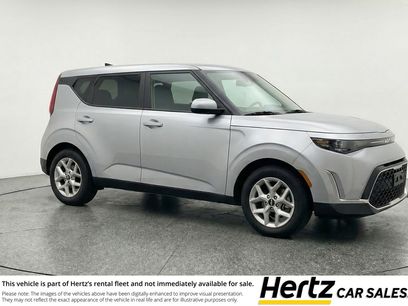 Used 2025 Kia Soul LX w/ LX Technology Package