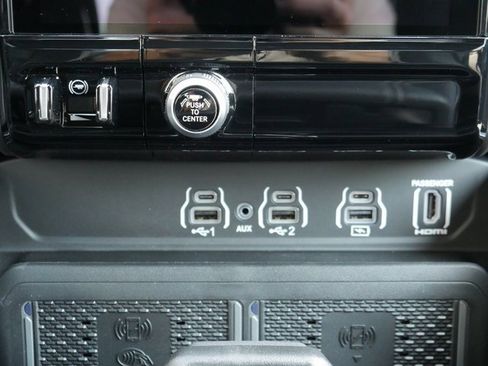 New 2026 RAM 1500 Laramie w/ Night Edition image 18