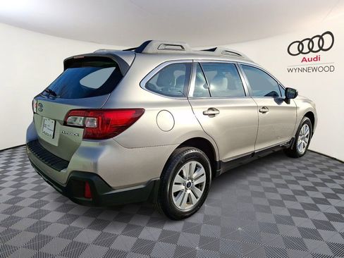Used 2018 Subaru Outback 2.5i image 6