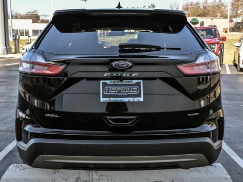 Used 2023 Ford Edge SEL image 7