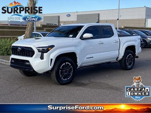 Used 2025 Toyota Tacoma TRD Sport w/ TRD Sport Upgrade Package AWD/4WD image 1