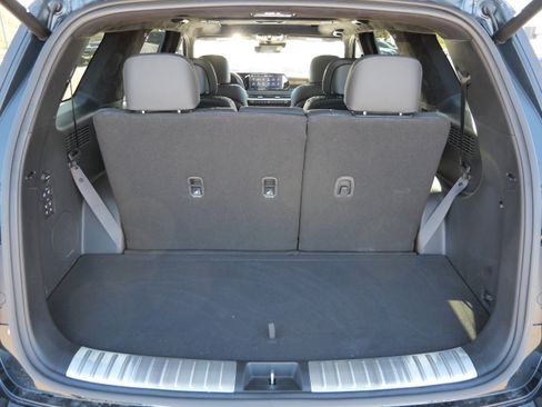 Certified 2025 Hyundai Palisade Calligraphy image 18