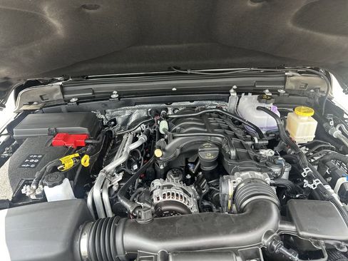 New 2025 Jeep Gladiator Mojave image 40