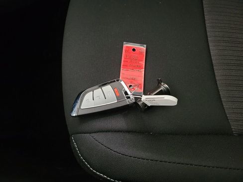 Used 2024 Nissan Sentra SV FWD image 24
