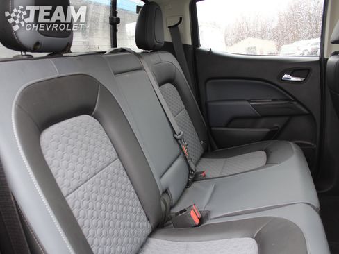 Used 2018 Chevrolet Colorado Z71 image 27