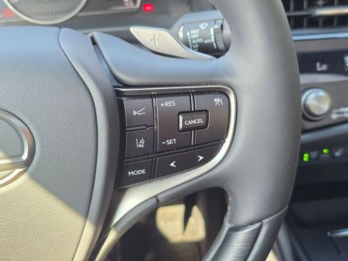 Used 2025 Lexus ES 350 w/ Accessory Package (Z1) FWD image 28