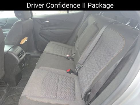 Used 2023 Chevrolet Equinox LT AWD/4WD image 11