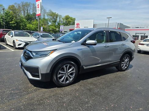 Used 2021 Honda CR-V Touring image 3
