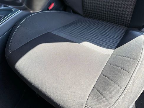 Used 2019 Dodge Challenger SRT Hellcat Redeye image 23