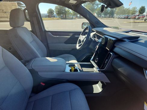 New 2026 GMC Acadia Elevation image 6