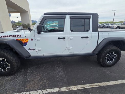 Used 2021 Jeep Gladiator Rubicon AWD/4WD image 2