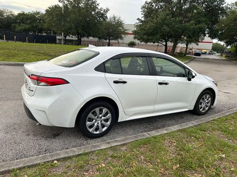 Used 2024 Toyota Corolla LE FWD image 6