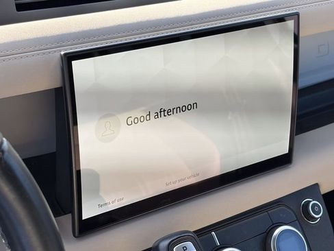 Used 2022 Land Rover Defender 110 X-Dynamic SE image 8