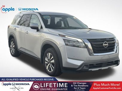 Used 2022 Nissan Pathfinder SL