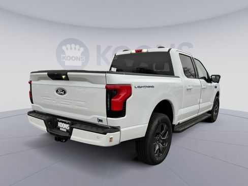 New 2025 Ford F150 Lightning Flash image 7