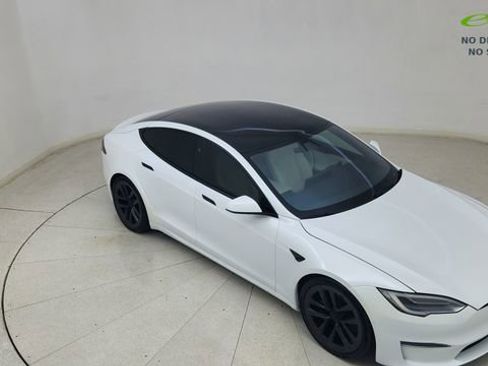 Used 2022 Tesla Model S AWD/4WD image 79