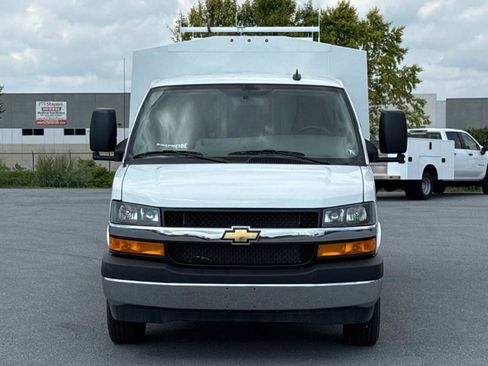 New 2025 Chevrolet Express 3500 w/ Power Convenience Package image 15