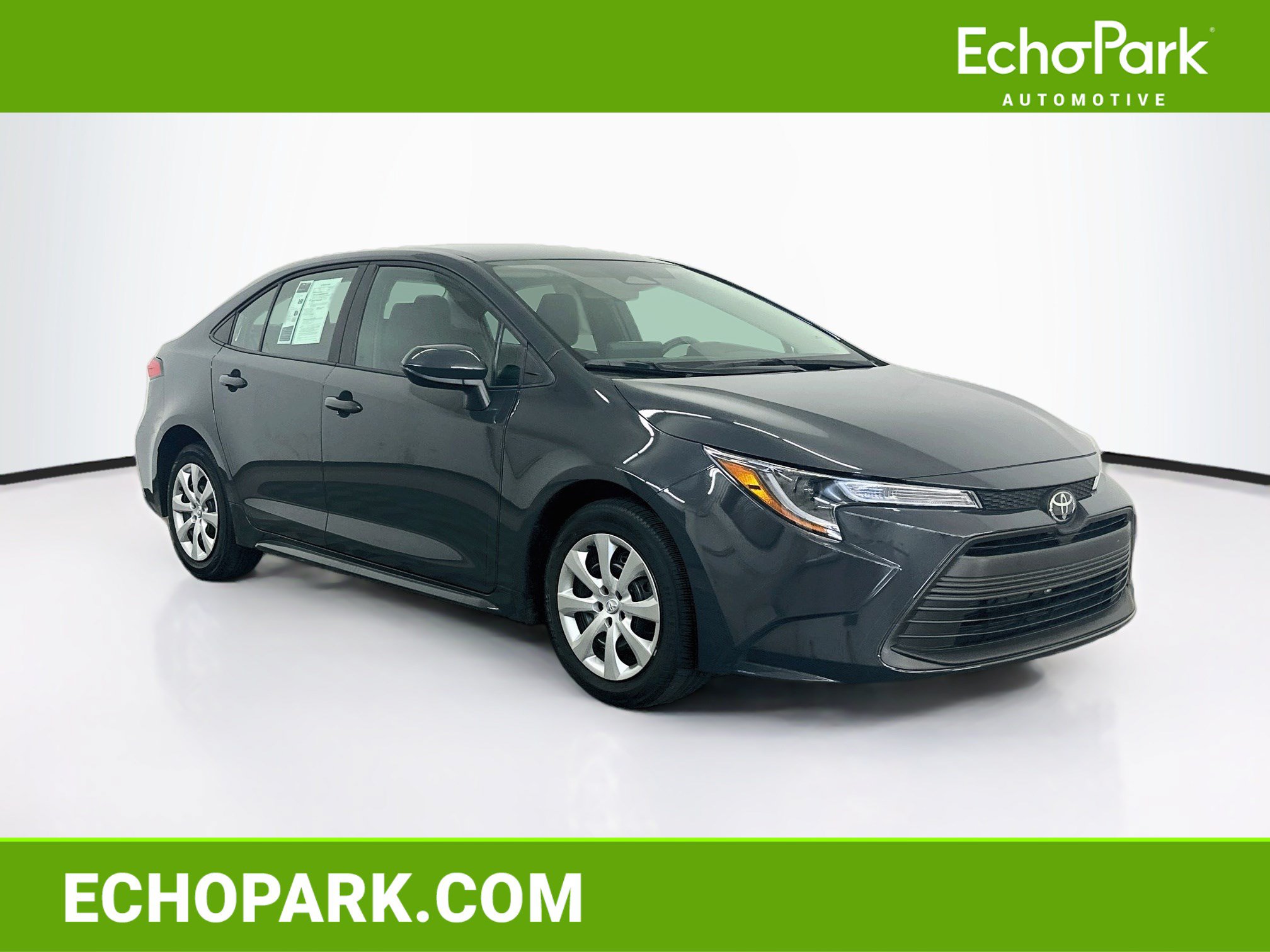 Used 2026 Toyota Corolla LE FWD image 1