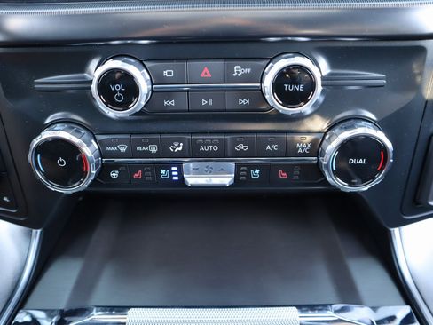 New 2025 Ford F150 Platinum w/ Equipment Group 702A High image 7