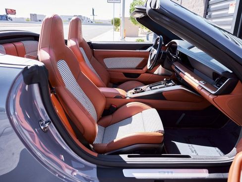 Used 2024 Porsche 911 Turbo S image 26