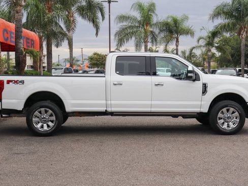 Used 2022 Ford F250 Platinum w/ FX4 Off-Road Package image 14