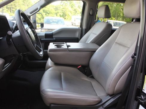 Used 2022 Ford F350 XL w/ STX Appearance Package AWD/4WD image 18