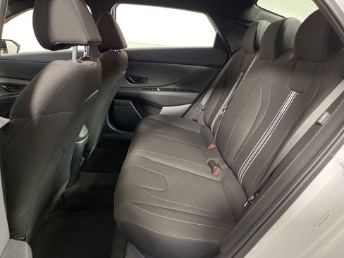 Certified 2025 Hyundai Elantra Sport FWD image 14