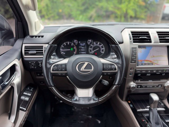 Used 2021 Lexus GX 460 Premium w/ Premium Package AWD/4WD image 23