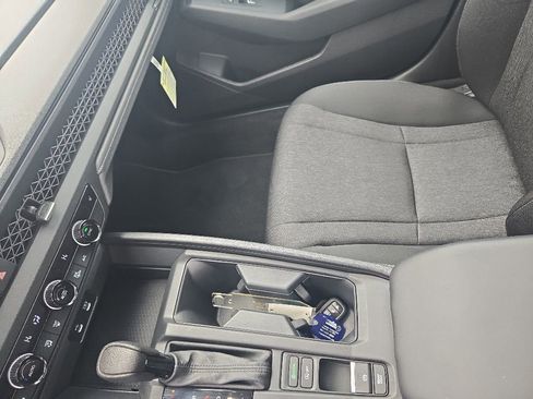 Certified 2025 Honda Accord SE image 22