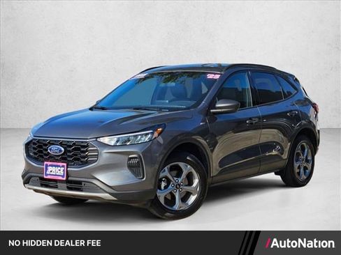 Used 2025 Ford Escape ST-Line AWD/4WD image 1
