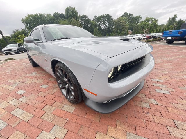Used 2021 Dodge Challenger R/T Scat Pack RWD image 38