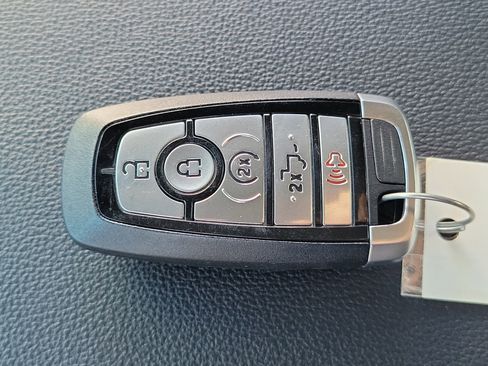 Used 2022 Ford F150 XLT w/ Equipment Group 302A High image 32