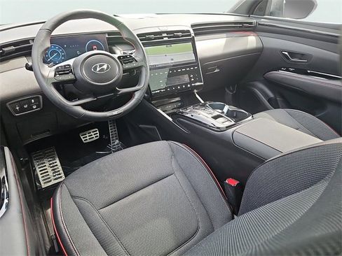 Used 2024 Hyundai Tucson N Line image 11