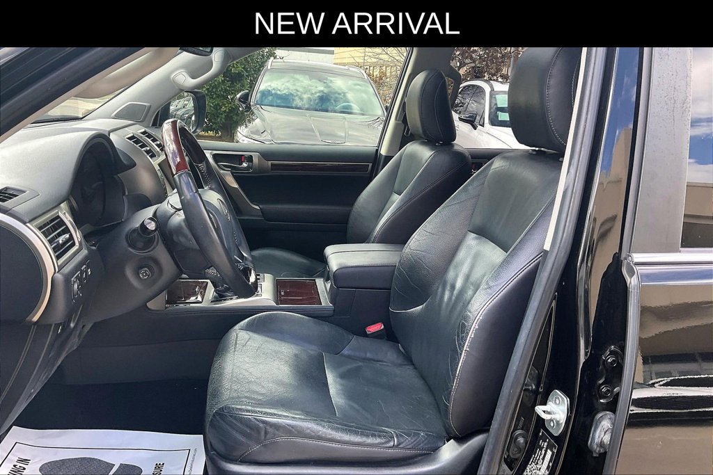 Used 2015 Lexus GX 460 w/ Premium Package AWD/4WD image 26