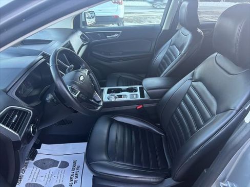 Used 2023 Ford Edge SEL image 12