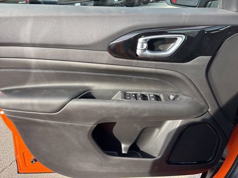 New 2026 Jeep Compass Latitude image 18