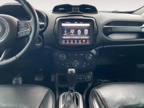 Used 2018 Jeep Renegade Limited w/ UConnect 8.4 Nav Group image 11