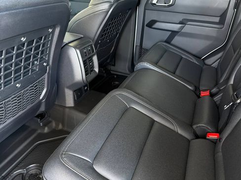 New 2026 Ford Bronco Big Bend w/ Black Diamond Package AWD/4WD image 13