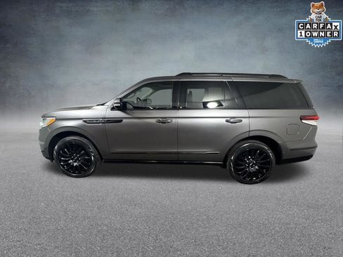 Certified 2023 Lincoln Navigator Black Label AWD/4WD image 4