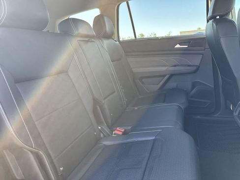 Used 2023 Volkswagen Atlas SE w/ Panoramic Sunroof Package FWD image 27