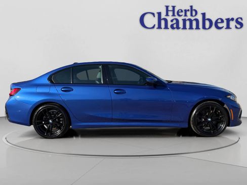 Used 2023 BMW 330i xDrive xDrive w/ M Sport Package image 12