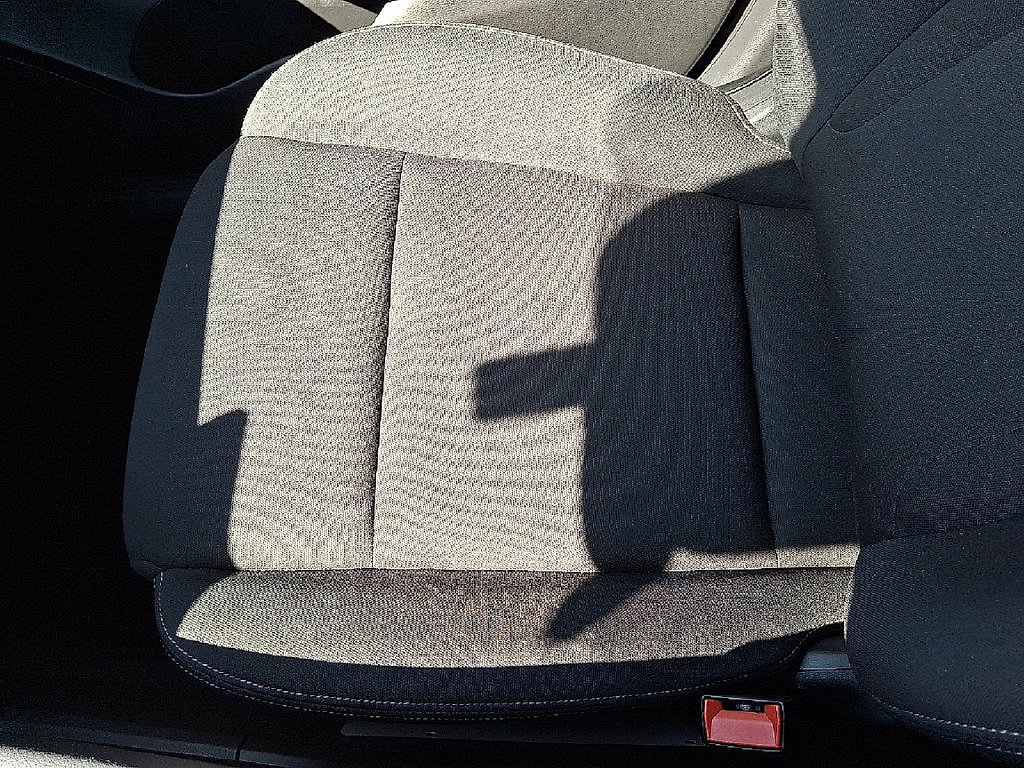 Used 2024 Nissan Rogue S AWD/4WD image 27