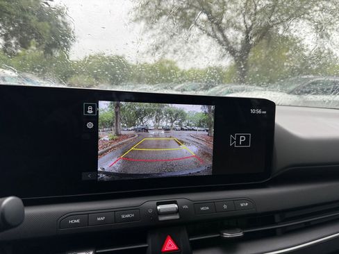 Used 2025 Kia K4 FWD image 17