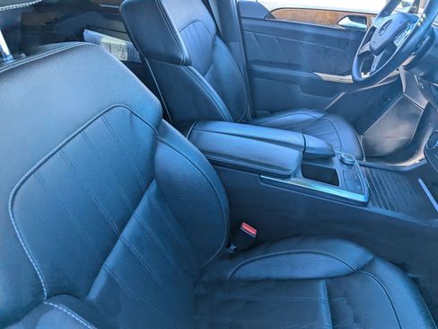 Used 2015 Mercedes-Benz GL 320 GL 350 image 9