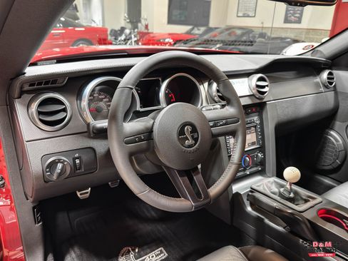 Used 2008 Ford Mustang Shelby GT500 RWD image 12