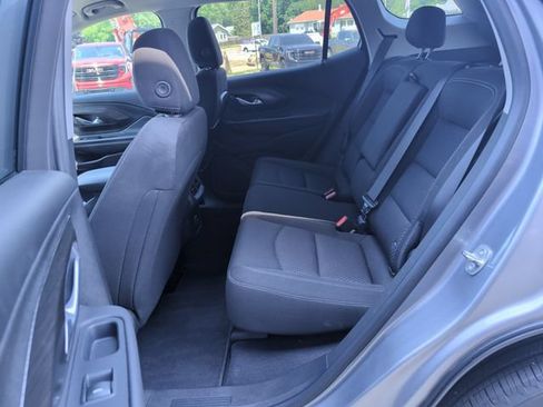 Used 2024 GMC Terrain SLE w/ Driver Convenience Package FWD image 21